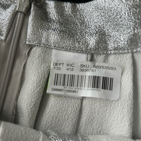 Muse by Marchesa silver skirt maxi full size 4 pockets, special occasion - Picture 4 of 9